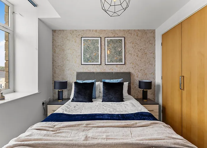 Appartement 30 Percent Off! Beautiful In Dewsbury - Sleeps 6 *