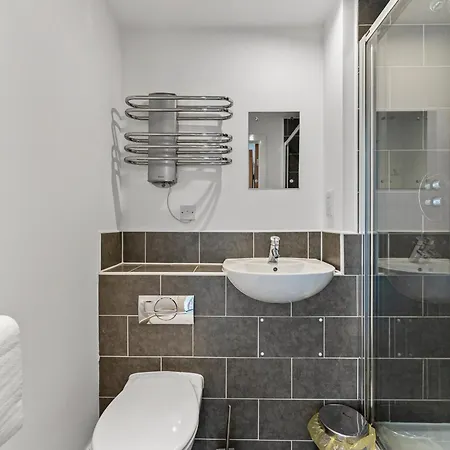 30 Percent Off! Beautiful In Dewsbury - Sleeps 6 Lejlighed Leeds (West Yorkshire)